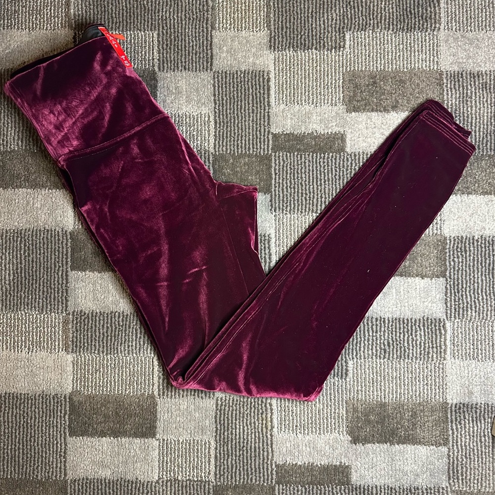 SPANX Burgundy Velvet Leggings High-Rise Fitted - L